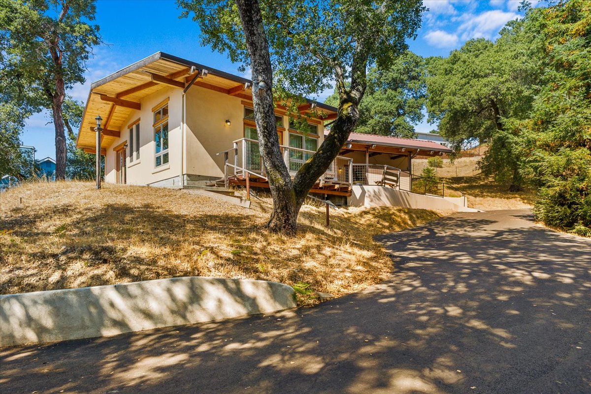 19-5262WikiupCtSantaRosaCA95403DigitalTwinners19