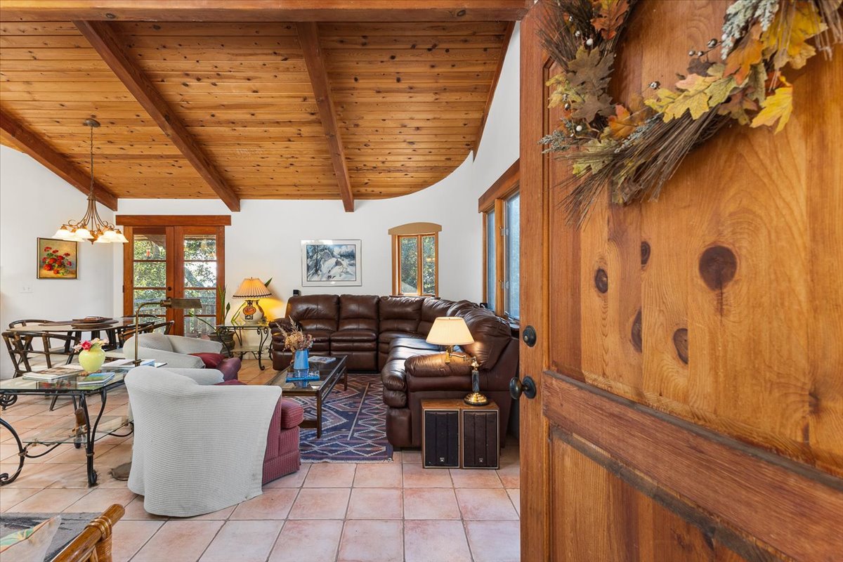 28-5262WikiupCtSantaRosaCA95403DigitalTwinners28