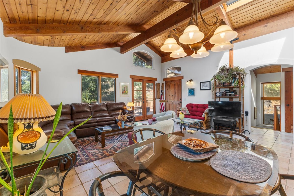 32-5262WikiupCtSantaRosaCA95403DigitalTwinners32