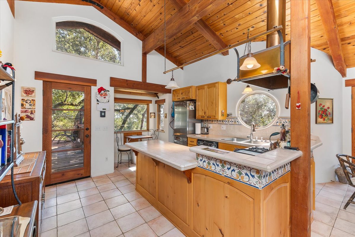 34-5262WikiupCtSantaRosaCA95403DigitalTwinners34