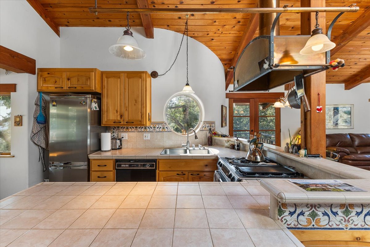 35-5262WikiupCtSantaRosaCA95403DigitalTwinners35