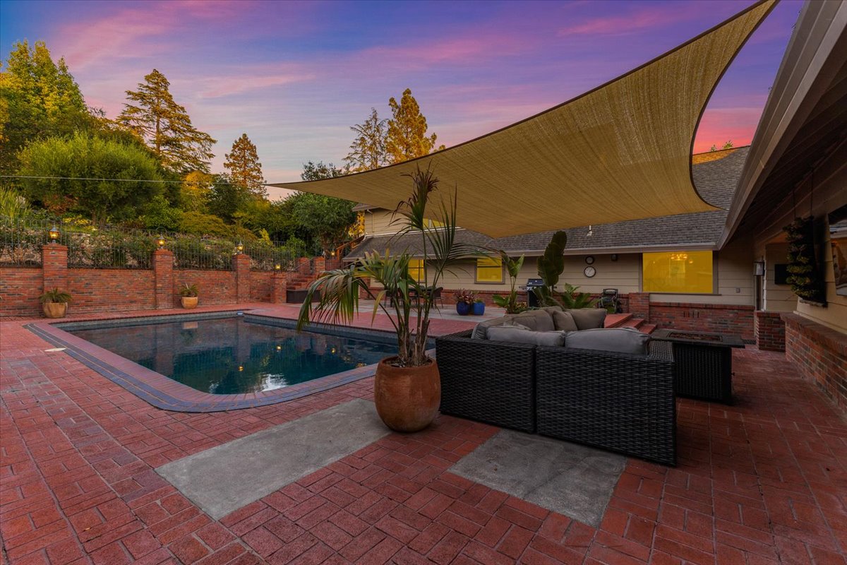 65-3333MiralomaDrSantaRosaCA95404DigitalTwinners65