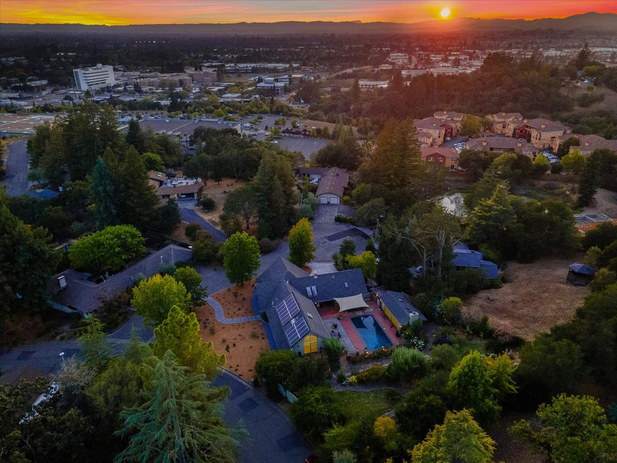 79-3333MiralomaDrSantaRosaCA95404DigitalTwinners79