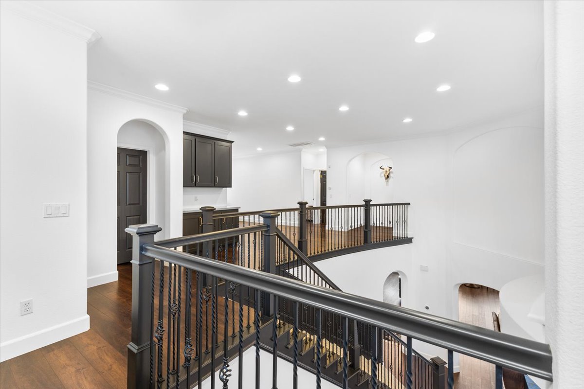 29-5866SailingHawkAveSantaRosaCA95409DigitalTwinners29