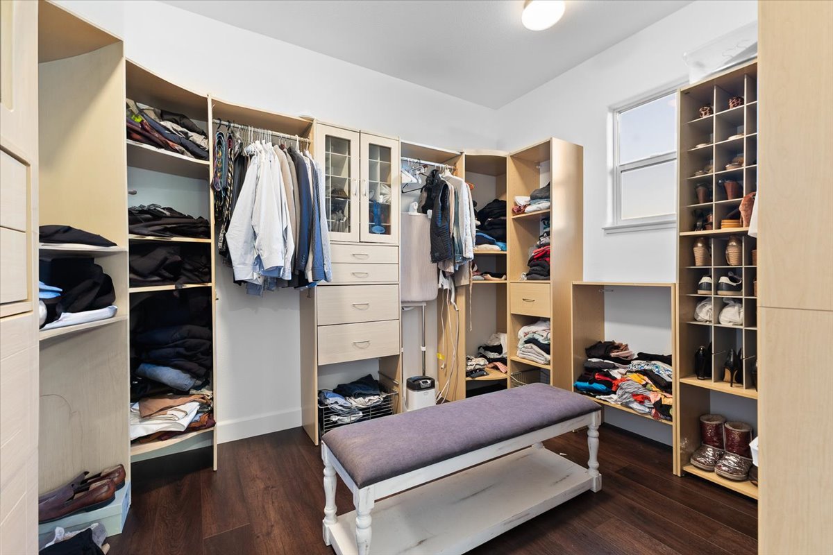 47-5866SailingHawkAveSantaRosaCA95409DigitalTwinners47