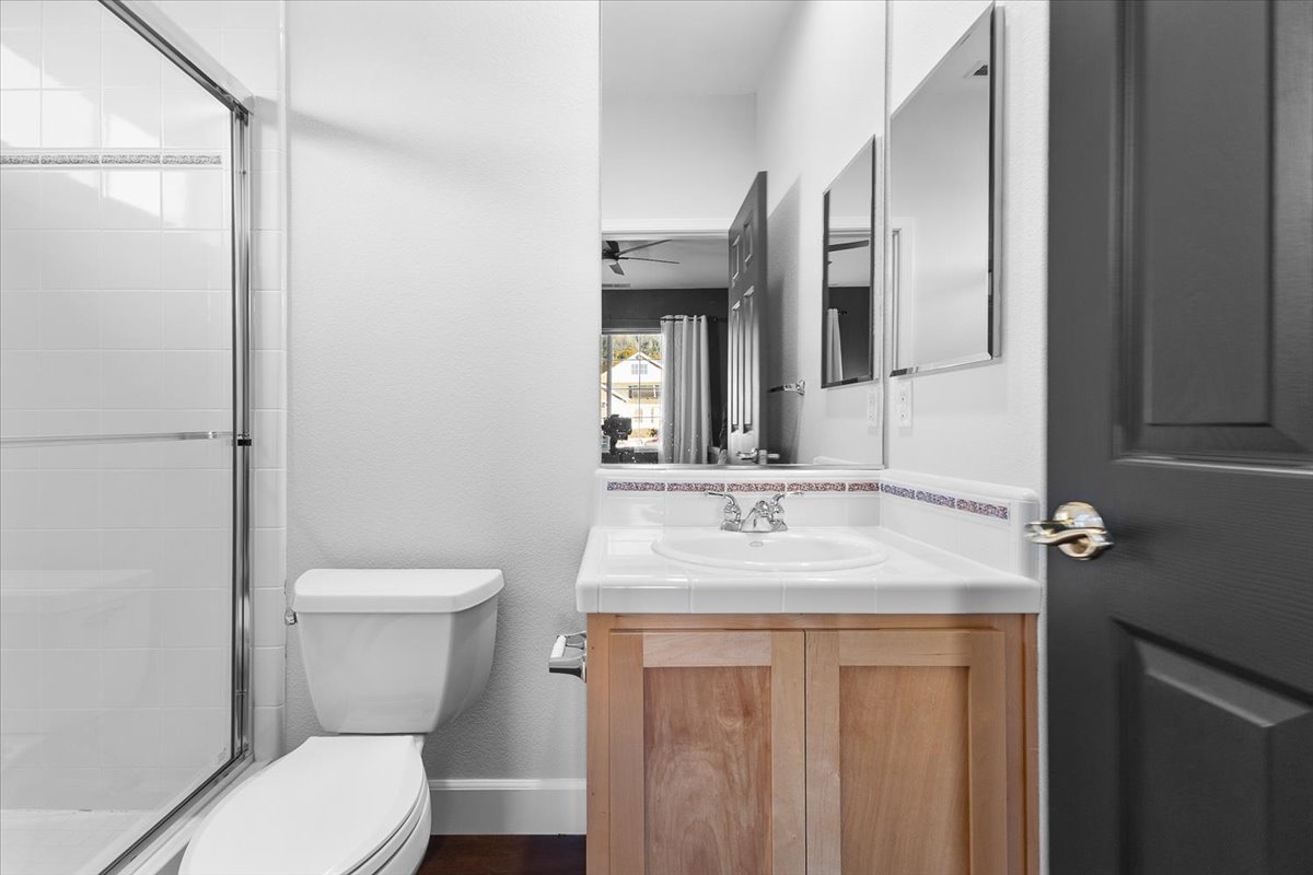 50-5866SailingHawkAveSantaRosaCA95409DigitalTwinners50