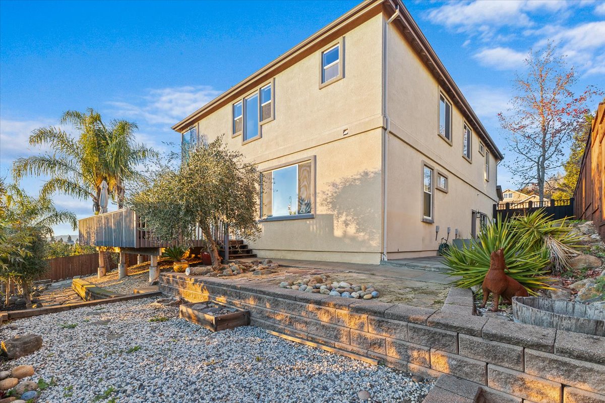 65-5866SailingHawkAveSantaRosaCA95409DigitalTwinners65