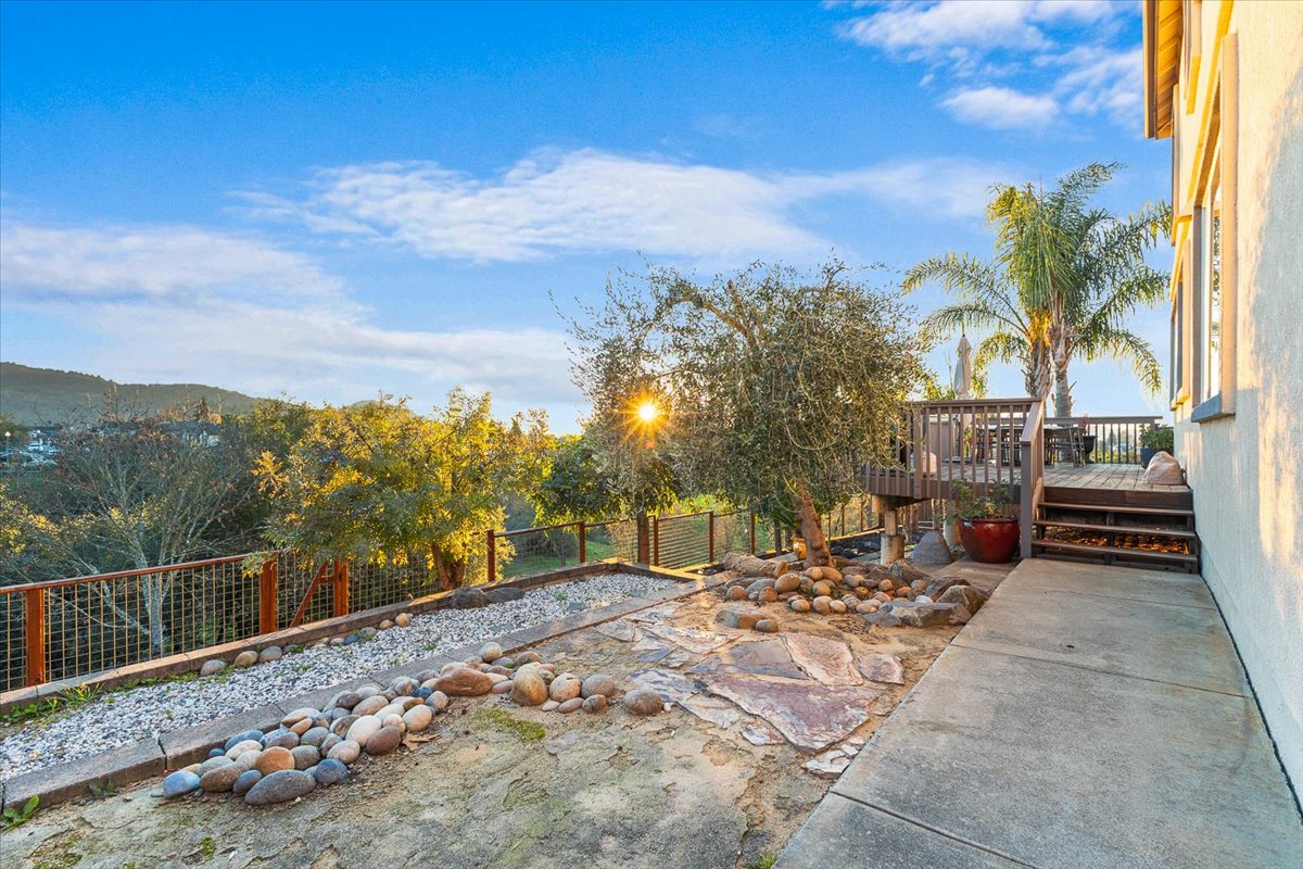 66-5866SailingHawkAveSantaRosaCA95409DigitalTwinners66